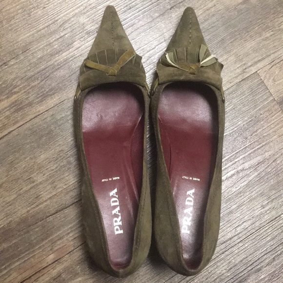 Prada heels - Picture 3 of 3